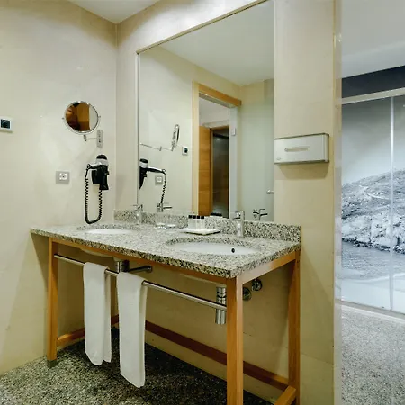 Hesperia Centro 4* A Coruña