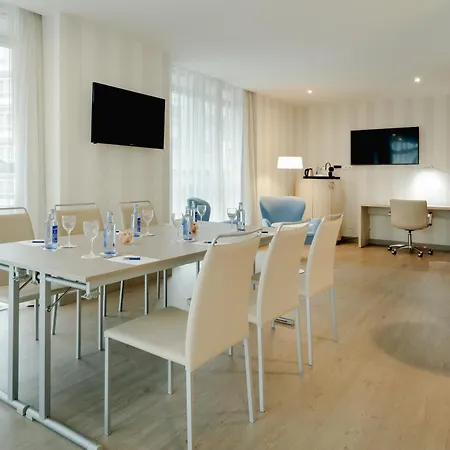 Hesperia Centro Hotel A Coruña