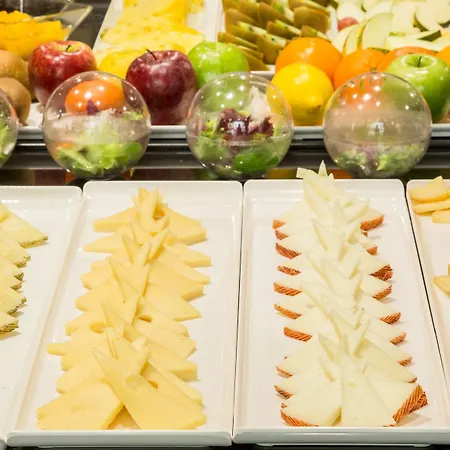 Hesperia Centro Hotel 4*