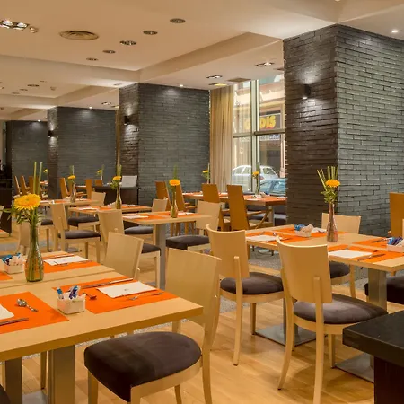 Hesperia Centro Hotel