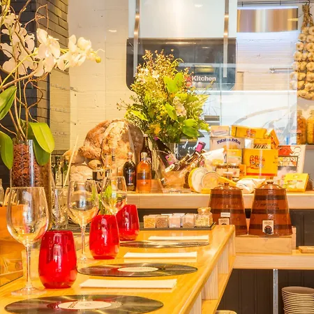 Hesperia Centro Hotel