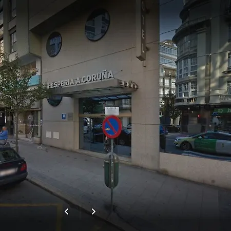 Hesperia Centro Szálloda A Coruña