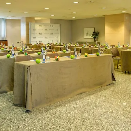 Hesperia Centro Hotel