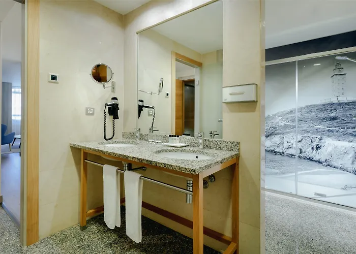 Hesperia Centro 4* A Coruna