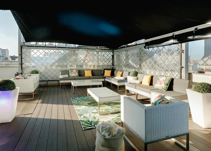 Ξενοδοχείο Hesperia Centro 4*