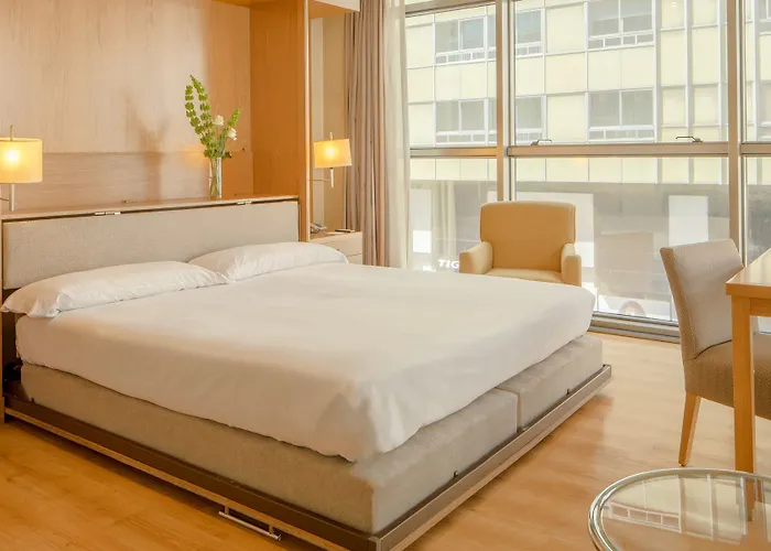 Hesperia Centro Hotell 4*