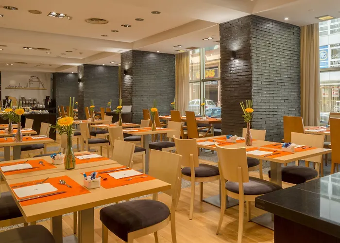 Hesperia Centro Hotell