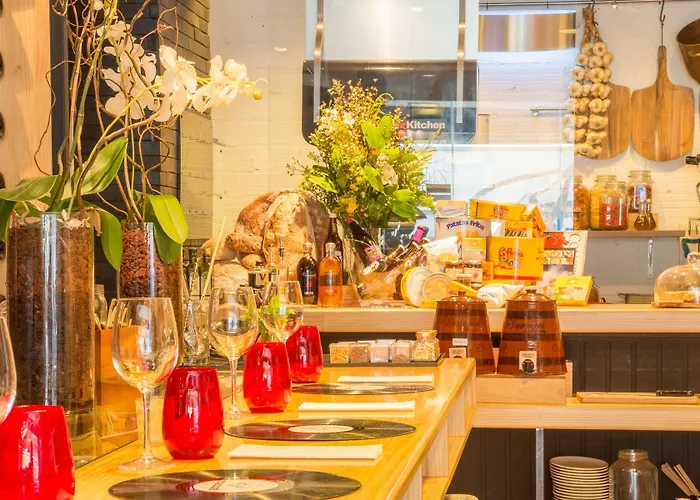 Hesperia Centro Hotell