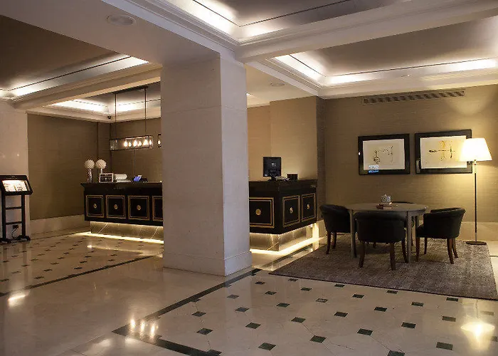 Hesperia Centro Hotell 4*