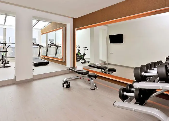 Hesperia Centro Hotel 4*